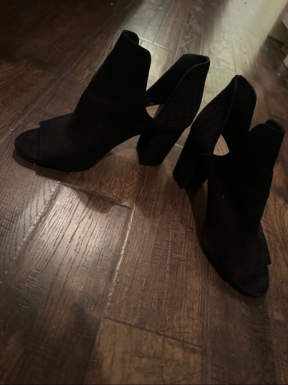 Women's Antonio Melani Black Suede Peep-Toe Block Heel Booties, 7.5 - EUC